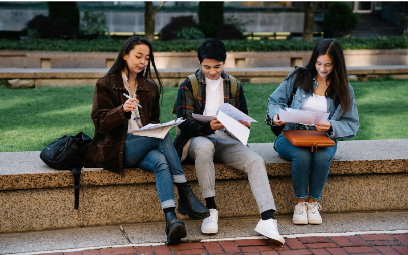 Top UK Internships for International Students in 2025 | by Globaid